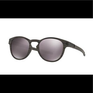 Oakley Latch Woodgrain Collection